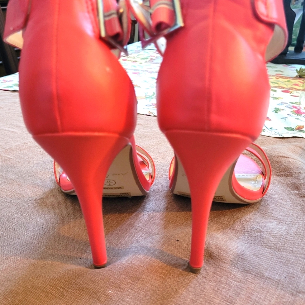 4in open toe heels in hot pink
